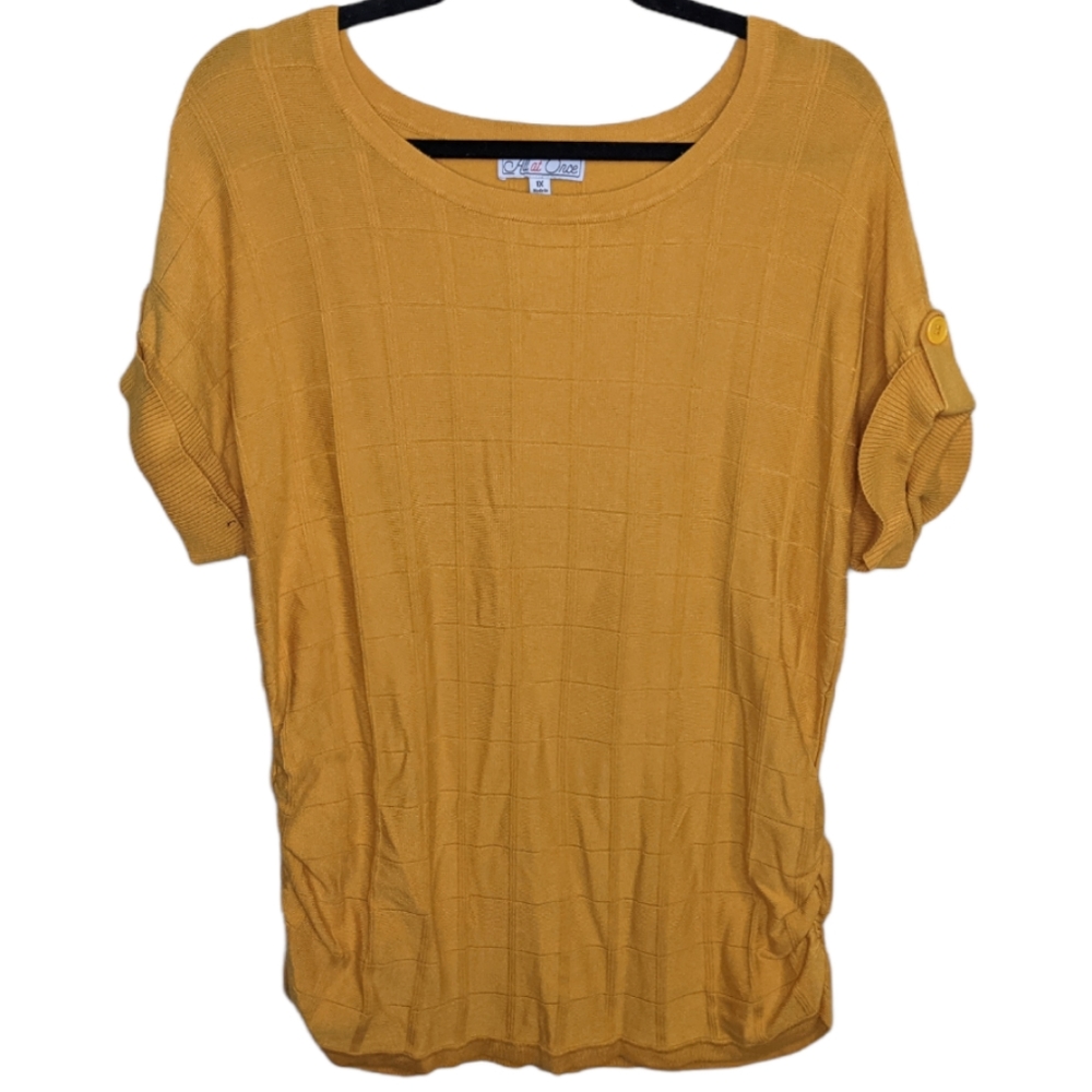 All At Once Yellow Short Sleeved Knit Top Size 1X